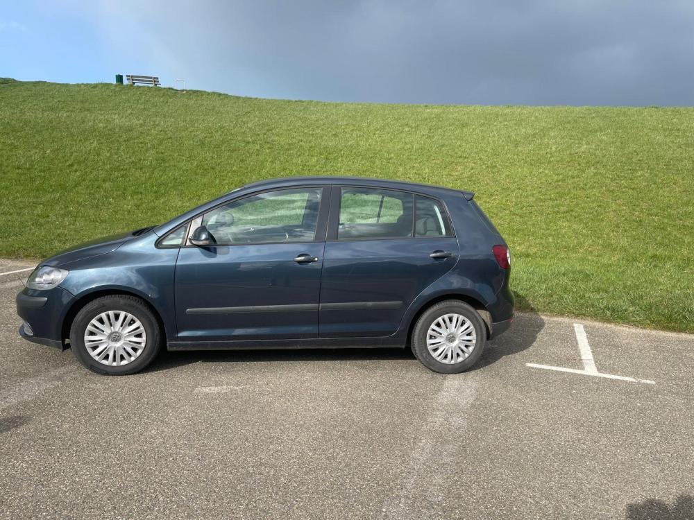 VW Golf 10